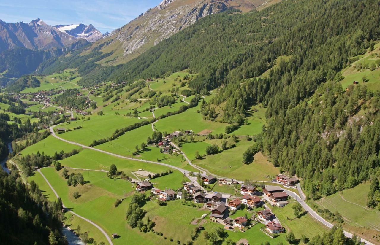 Hotel Gastehaus Alpenruh à Prägraten Extérieur photo